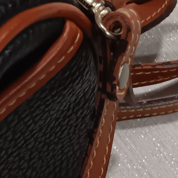 Vintage Dooney? style Pebbled Raw Leather crossbody tassel fringe purse bag - Picture 5 of 8